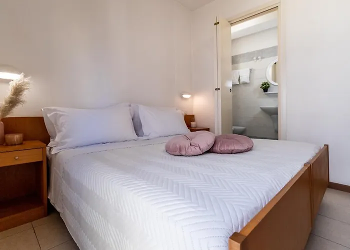 מלון Alfonsina 2*